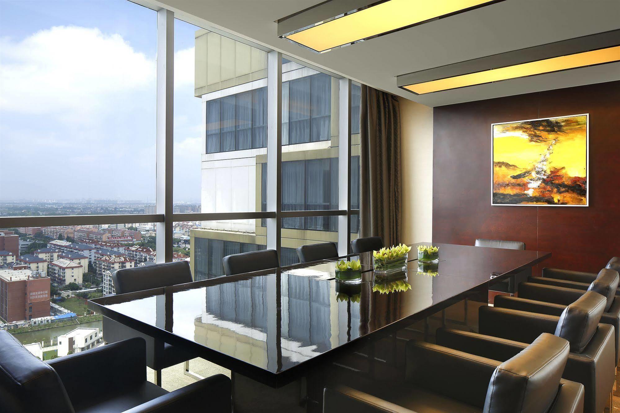 The Qube Hotel Shanghai -Close To Pudong International Airport And Disney Land Dış mekan fotoğraf